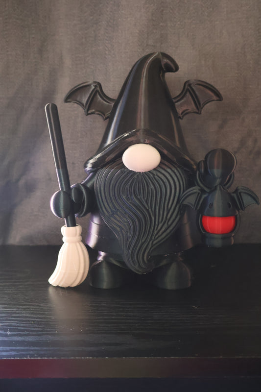 BAT LANTERN GNOME