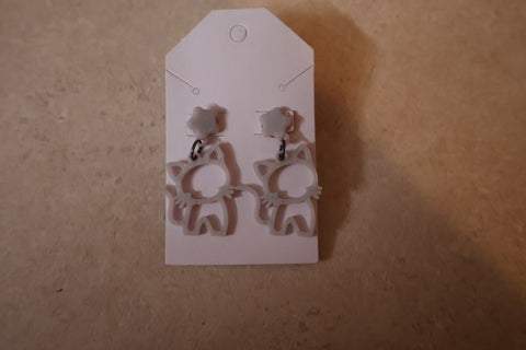 STAR KITTY STUD EARRINGS