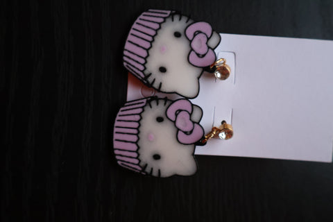 KITTY CUPCAKE EARIINGS