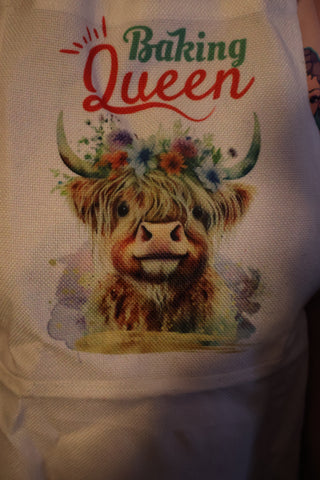 Highland Cow Baking Queen Apron set