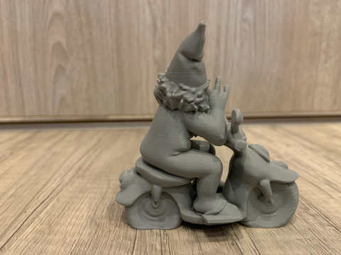 Moped gnome